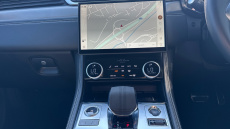 Jaguar F-Pace 2.0 D200 R-Dynamic SE Black 5dr Auto AWD Diesel Estate